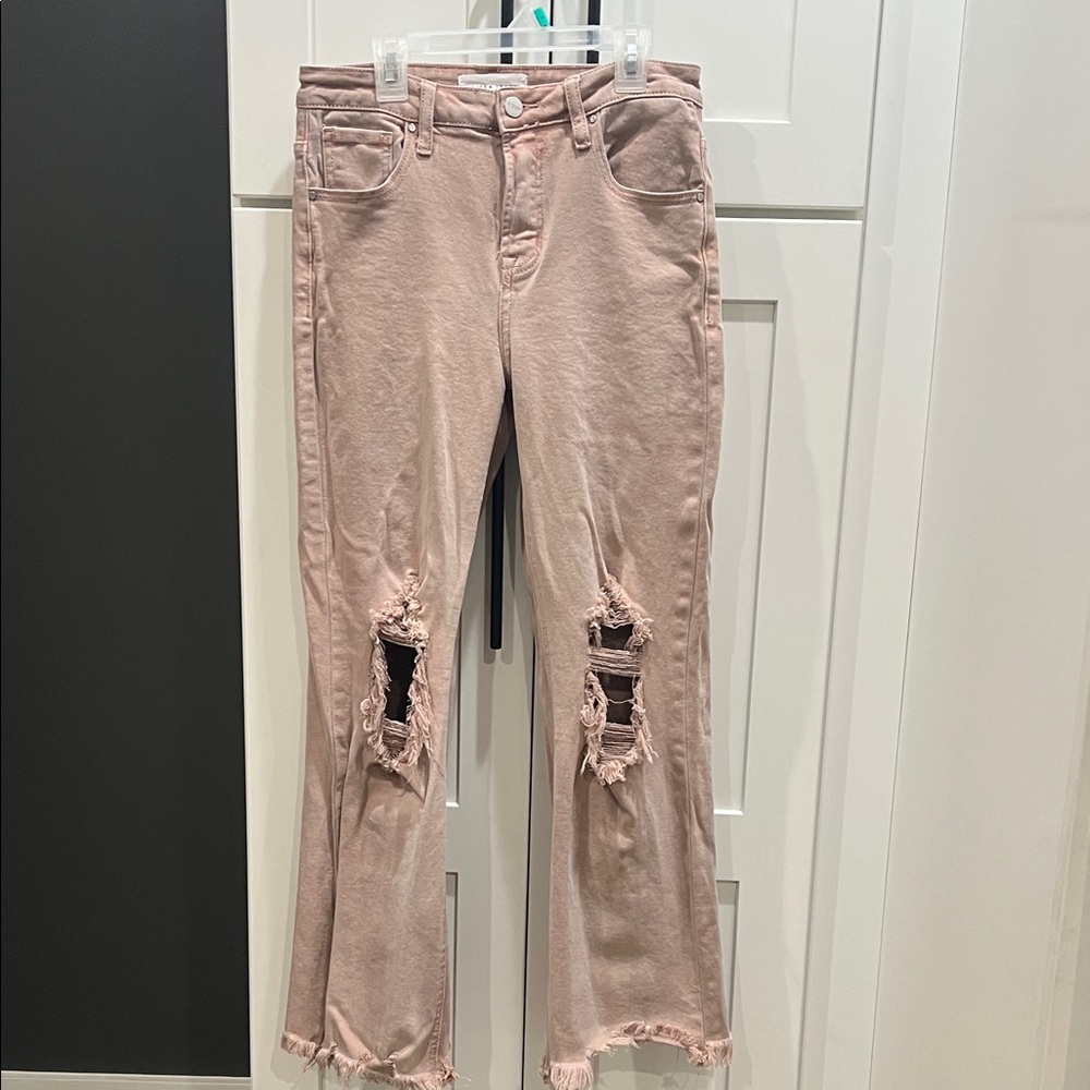 Trendy Pink Distressed Cropped Jeans